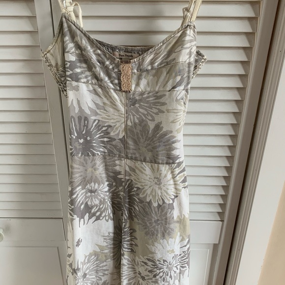 Free People Tie Back Sundress perfect for vacay!! Size 6 like new - Picture 4 of 6